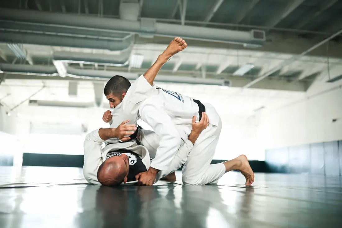 Master Cycle Side Mount chapter at Gracie Jiu-Jitsu Warwick